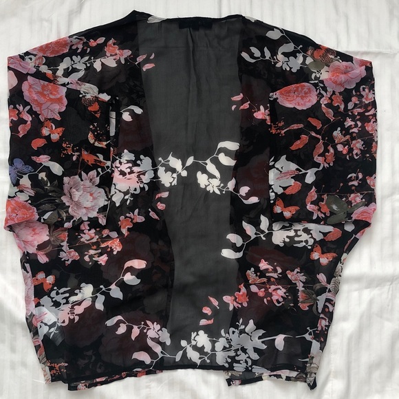 Choies Floral Kimono - Picture 2 of 3